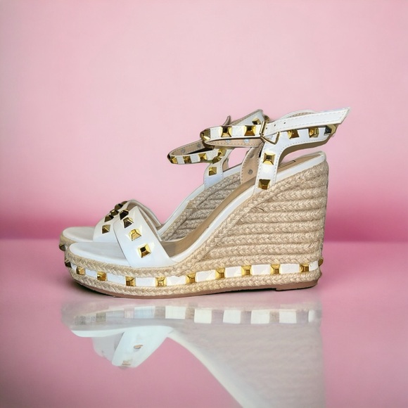 Shoes - Jemma White Wedges from URock Couture in Miami.